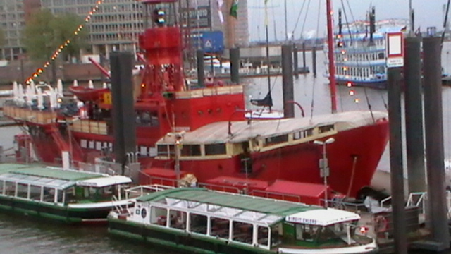 Hamburger Hafen - Boote und Schiffe