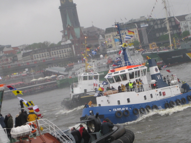 Hamburger Hafen - Boote und Schiffe